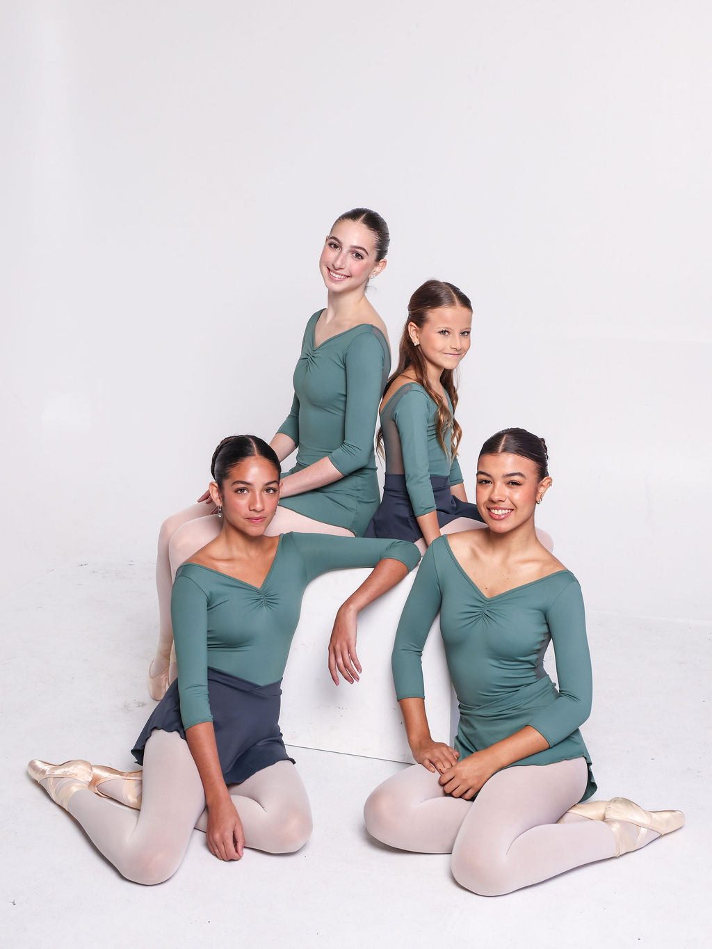 Serena Leotard